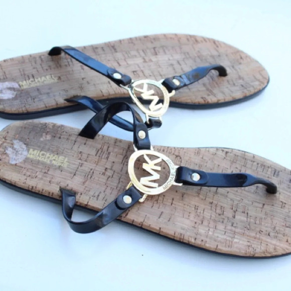 Michael Kors sandals - Picture 8 of 8